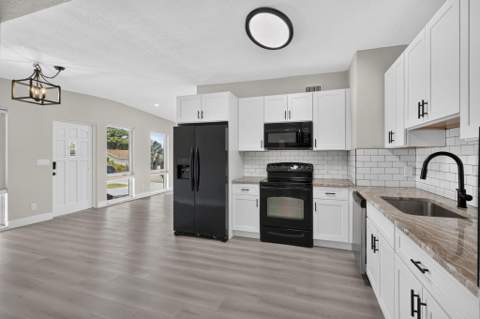 840 Bradley Street, West Palm Beach FL - photo 8 of 35