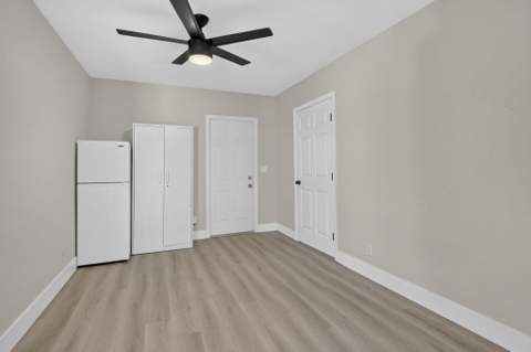 840 Bradley Street, West Palm Beach FL - photo 11 of 35