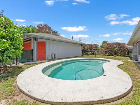 403 SW Cahoon Court, Port St. Lucie FL - photo 7 of 63
