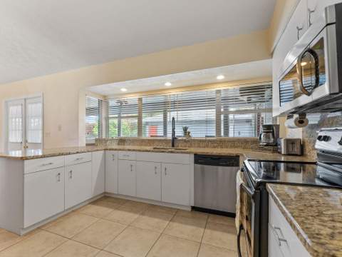 403 SW Cahoon Court, Port St. Lucie FL - photo 21 of 63