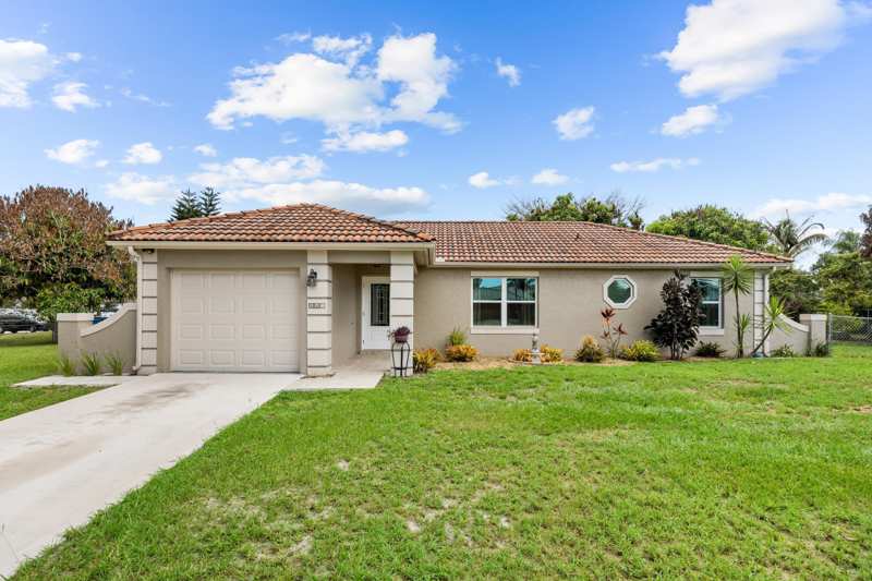 3 bedroom Single Family Residence at 265 SW Dalton Circle, Port St Lucie Section 41, Port St. Lucie — photo 1
