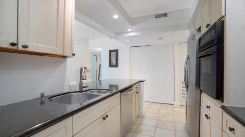 1201 River Reach Drive #202, Fort Lauderdale FL - photo 8 of 40