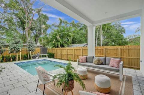 608 SW 7th Avenue, Fort Lauderdale FL - photo 17 of 19