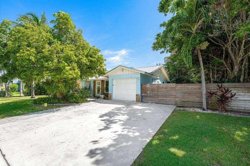 3 bedroom Single Family Residence at 612 NW 7th Court, Laurel Hills 2nd Add, Boynton Beach — photo 1