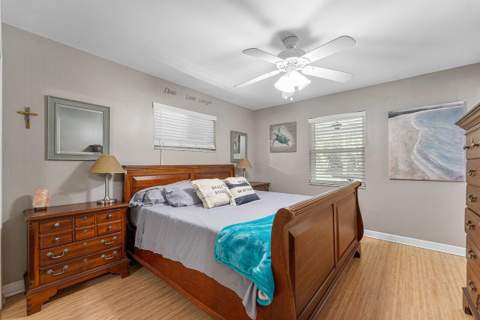 612 NW 7th Court, Boynton Beach FL - photo 13 of 35