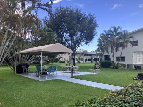 275 Windsor L, West Palm Beach FL - photo 7 of 28