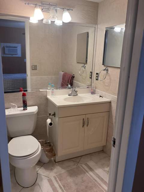 275 Windsor L, West Palm Beach FL - photo 23 of 28