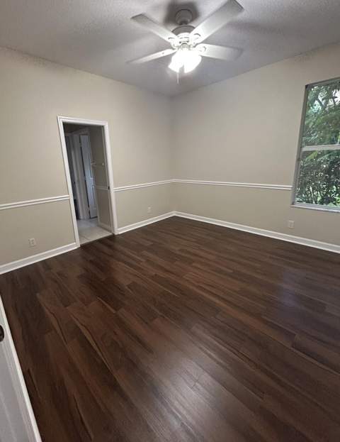 3804 Victoria Road, West Palm Beach FL - photo 15 of 44