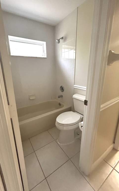 3804 Victoria Road, West Palm Beach FL - photo 16 of 44