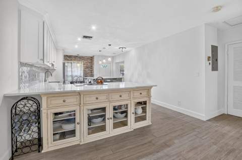 8681 Boca Drive #20, Boca Raton FL - photo 10 of 54
