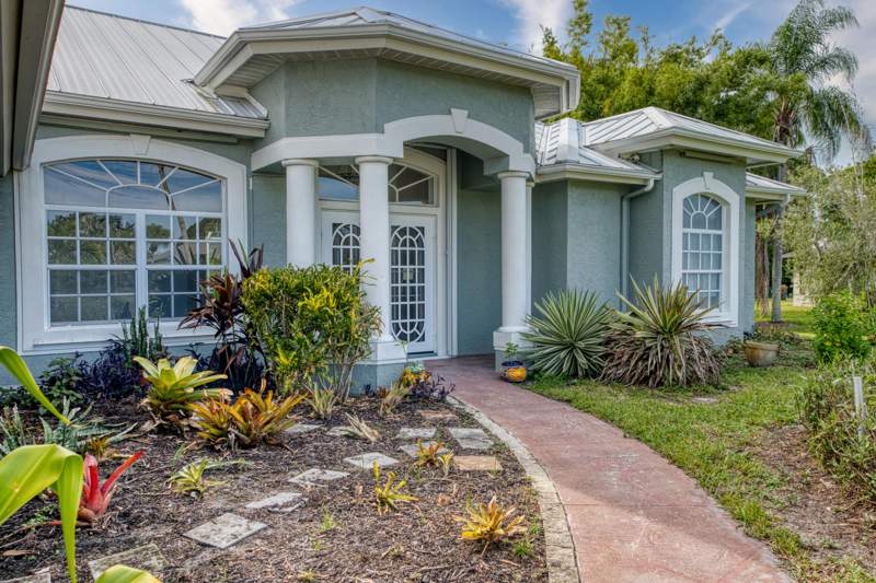3 bedroom Single Family Residence at 2142 SE Morningside Boulevard, SOUTH PORT ST LUCIE UNIT 4, Port St. Lucie — photo 3