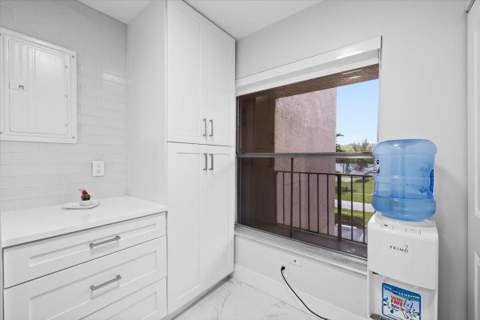 4570 NW 18th Avenue #310, Deerfield Beach FL - photo 13 of 37