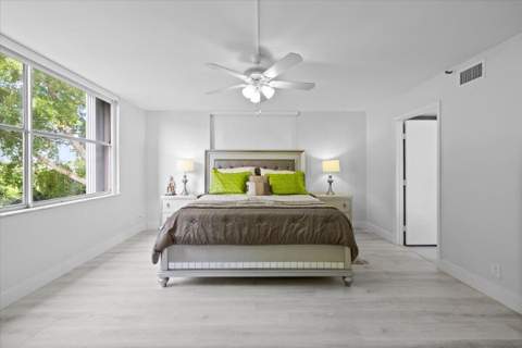 4570 NW 18th Avenue #310, Deerfield Beach FL - photo 20 of 37