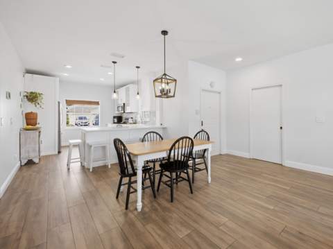 7098 Burgess Drive, Lake Worth FL - photo 6 of 46