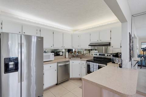 331 Knotty Pine Circle #C-1, Greenacres FL - photo 6 of 20