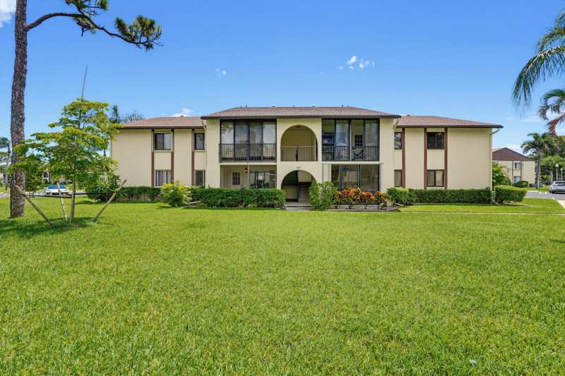 2 bedroom Condominium at 331 Knotty Pine Circle #C-1, Pine Ridge South III Condo, Greenacres — photo 1