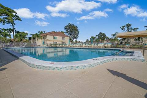 331 Knotty Pine Circle #C-1, Greenacres FL - photo 18 of 20