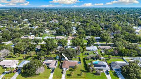 7506 Kenwood Road, Fort Pierce FL - photo 21 of 26