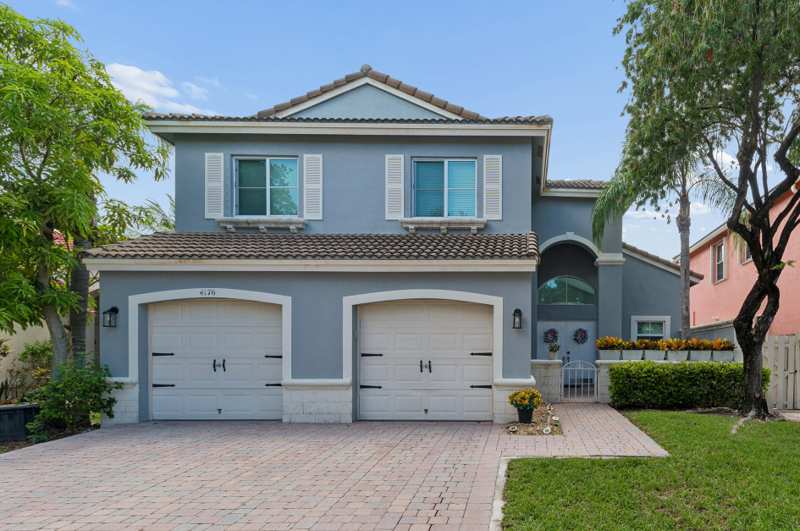 4 bedroom Single Family Residence at 4176 Torres Circle, Briger Pars B, E & F, West Palm Beach — photo 1