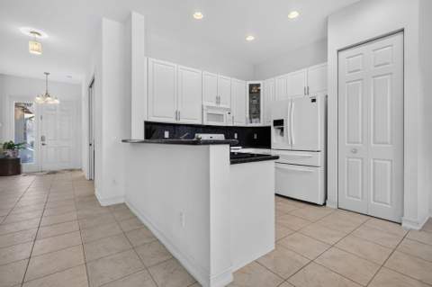 6602 Camarillo Terrace Lane, Delray Beach FL - photo 11 of 55