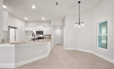 373 NW Broadview Street, Port St. Lucie FL - photo 7 of 24