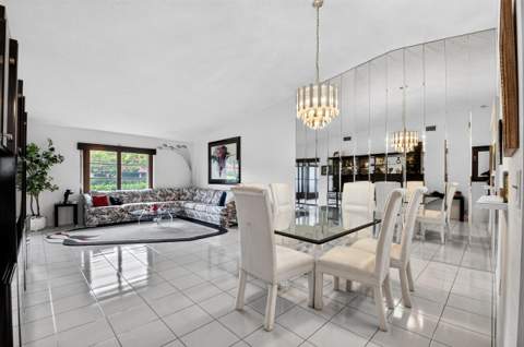 8179 Whispering Palm Drive, Boca Raton FL - photo 11 of 41