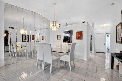 8179 Whispering Palm Drive, Boca Raton FL - photo 12 of 41