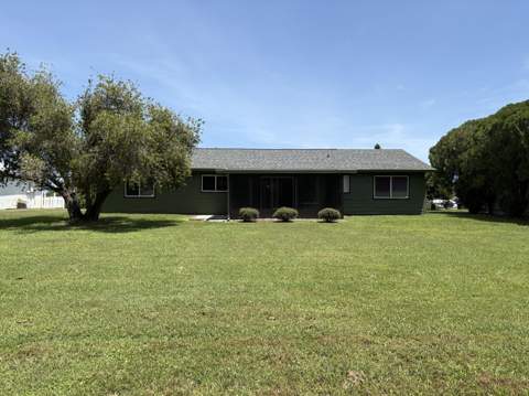 1422 SE Arenson Lane, Port St. Lucie FL - photo 11 of 26