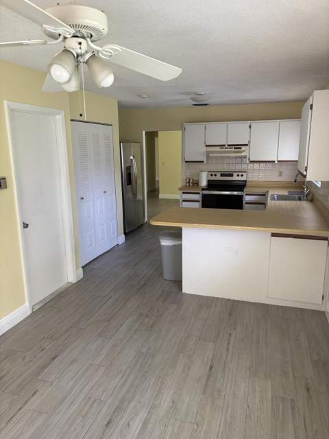 1422 SE Arenson Lane, Port St. Lucie FL - photo 18 of 26