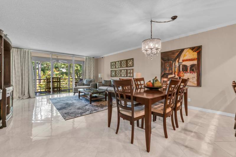 3 bedroom Condominium at 3201 N Course Lane #212, No 6 Palm-Aire Country Club, Pompano Beach — photo 4