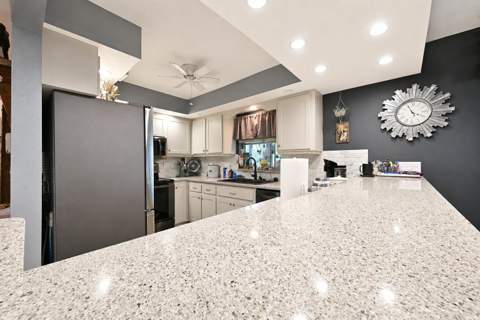 1229 SW Cynthia Street, Port St. Lucie FL - photo 9 of 26