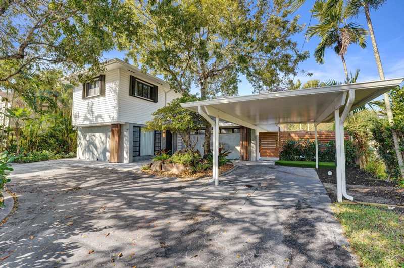 4 bedroom Single Family Residence at 4417 SW 38th Terrace, Davis Isles Sec 4, Fort Lauderdale — photo 1