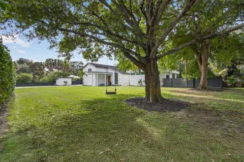 13071 Flamingo Terrace, Palm Beach Gardens FL - photo 7 of 150