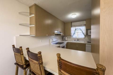2540 Boundbrook Boulevard #204, Palm Springs FL - photo 6 of 16