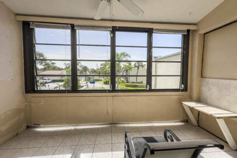 2540 Boundbrook Boulevard #204, Palm Springs FL - photo 12 of 16