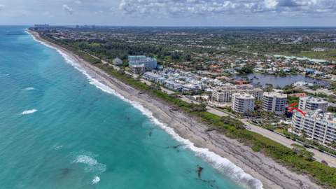 1660 S Highway A1A (Incl. separate deeded guest suite) #222, Jupiter FL - photo 6 of 31