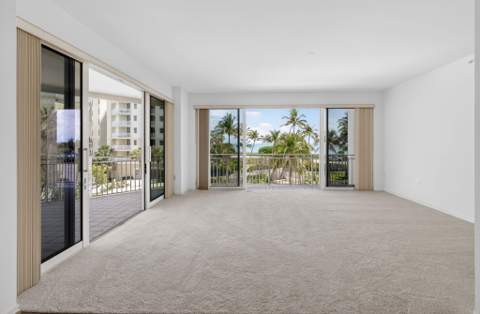 1660 S Highway A1A (Incl. separate deeded guest suite) #222, Jupiter FL - photo 7 of 31