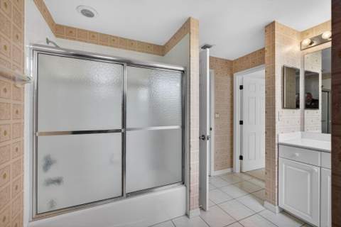 1660 S Highway A1A (Incl. separate deeded guest suite) #222, Jupiter FL - photo 19 of 31