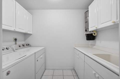 1660 S Highway A1A (Incl. separate deeded guest suite) #222, Jupiter FL - photo 21 of 31