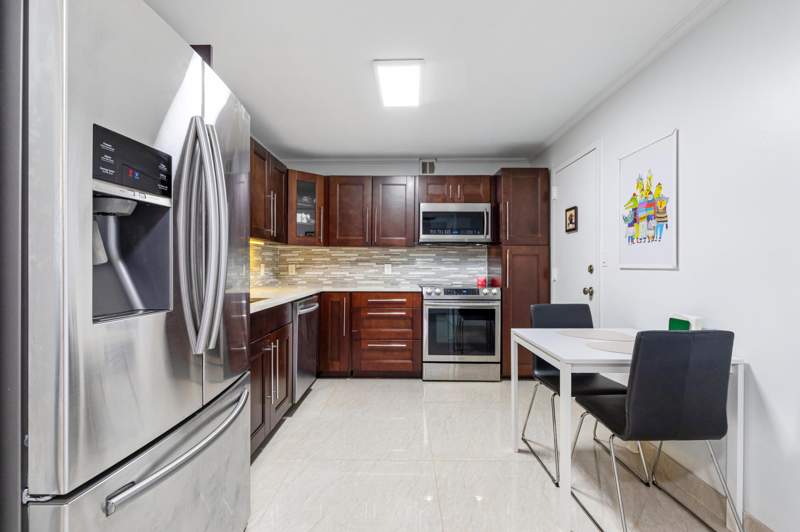 2 bedroom Condominium at 427 Golden Isles Drive, Golden Horn South Condo, Hallandale Beach — photo 3