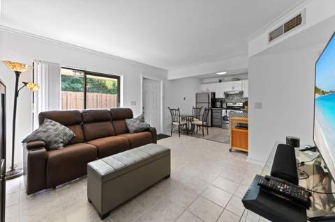 23378 Lyons Road #204, Boca Raton FL - photo 12 of 34