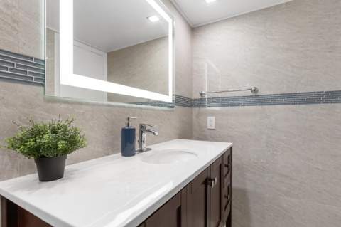 427 Golden Isles Drive, Hallandale Beach FL - photo 20 of 23