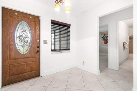 6085 Stanley Lane, Delray Beach FL - photo 7 of 25