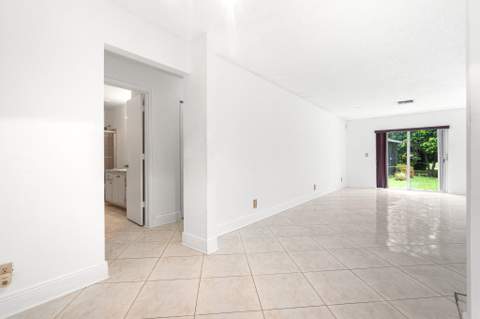 6085 Stanley Lane, Delray Beach FL - photo 15 of 25