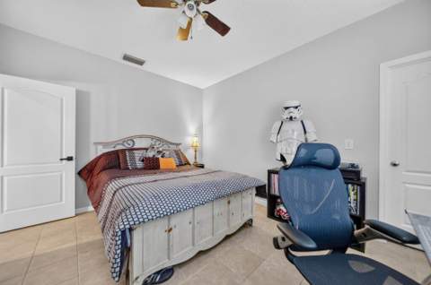 913 SW Lighthouse Drive, Palm City FL - photo 17 of 32