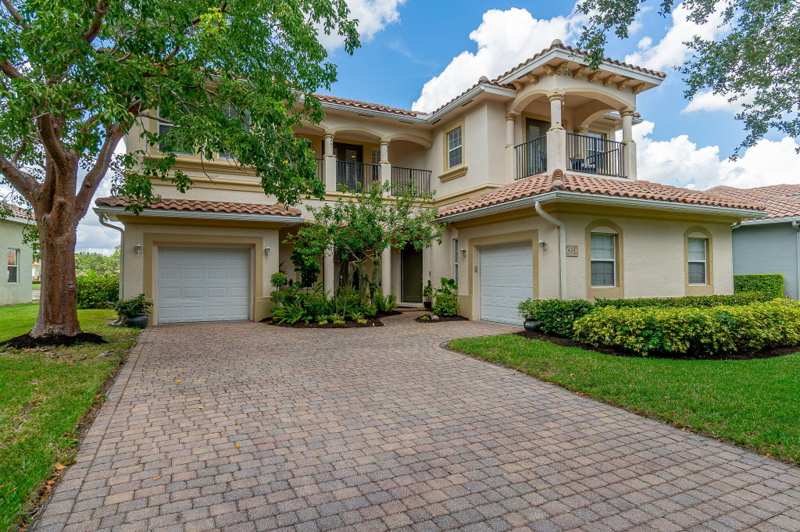 5 bedroom Single Family Residence at 428 Cresta Circle, Terracina Johnson Property, West Palm Beach — photo 1
