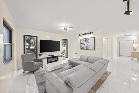 4406 SW 35th Avenue, Fort Lauderdale FL - photo 15 of 70