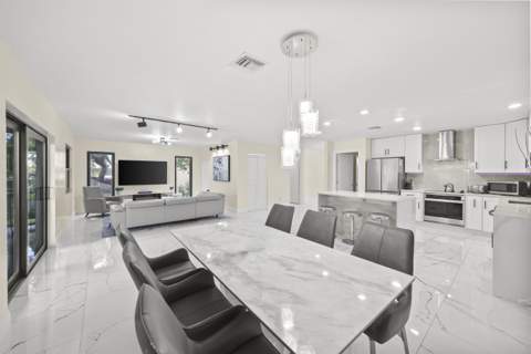 4406 SW 35th Avenue, Fort Lauderdale FL - photo 17 of 70