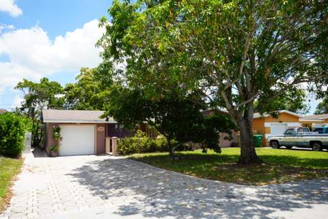 7761 Biltmore Boulevard, Miramar FL - photo 8 of 96
