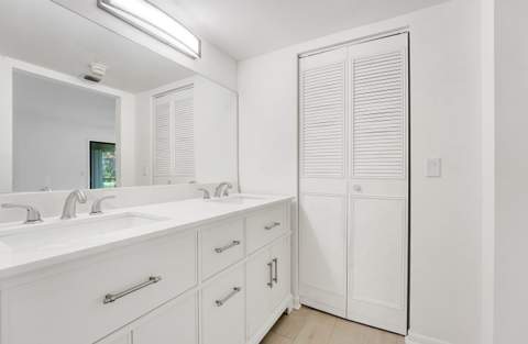 3359 Lucerne Park Drive, Greenacres FL - photo 14 of 41